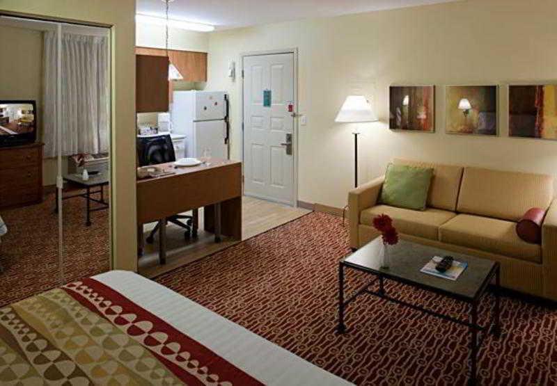 Towneplace Suites By Marriott Portland Hillsboro Room photo